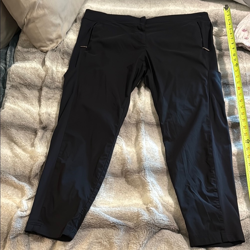 Anatomie Black Straight Leg Pants!